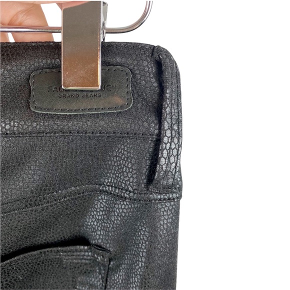 Fade to Blue Crocodile Reptile Textured Black Coated Skinny Pants Size 26 - Picture 10 of 11